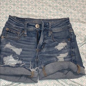 American Eagle mid rise jean shorts 00